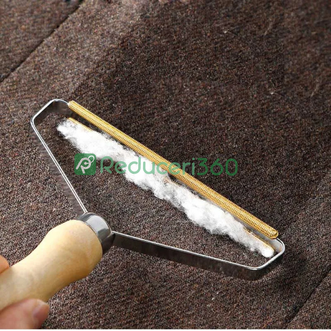 Dispozitiv pentru curatat scame