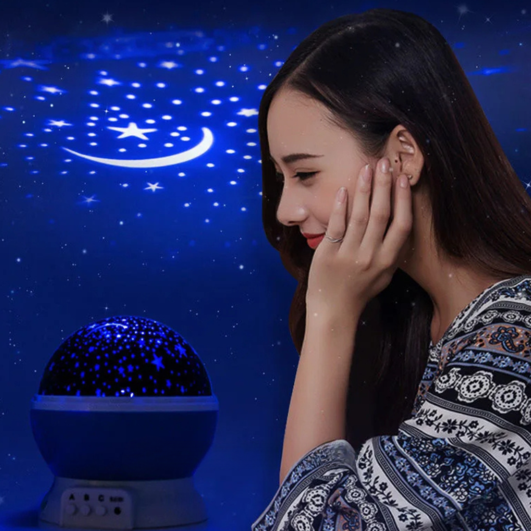 Lampa de veghe cu proiectie de stele si luna