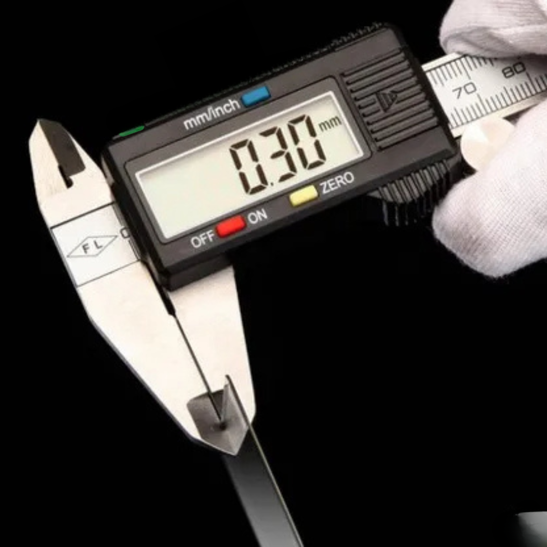 Subler electronic, cu display digital, fibra de carbon